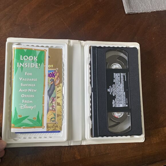 Walt Disneys Masterpiece The Jungle Book VHS Fully Restored 30th Limited Edition - Picture 7 of 8